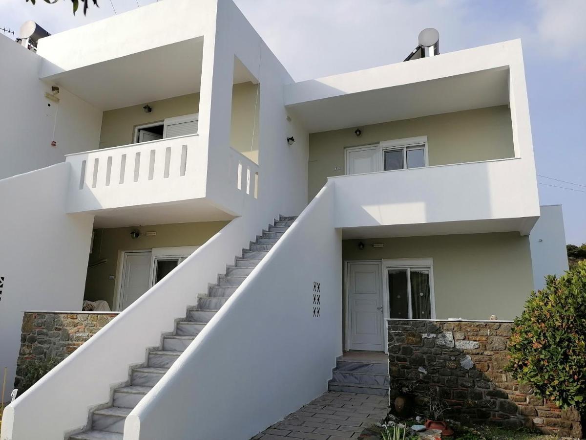 Tselios Apartments & Studios Kiotari Extérieur photo