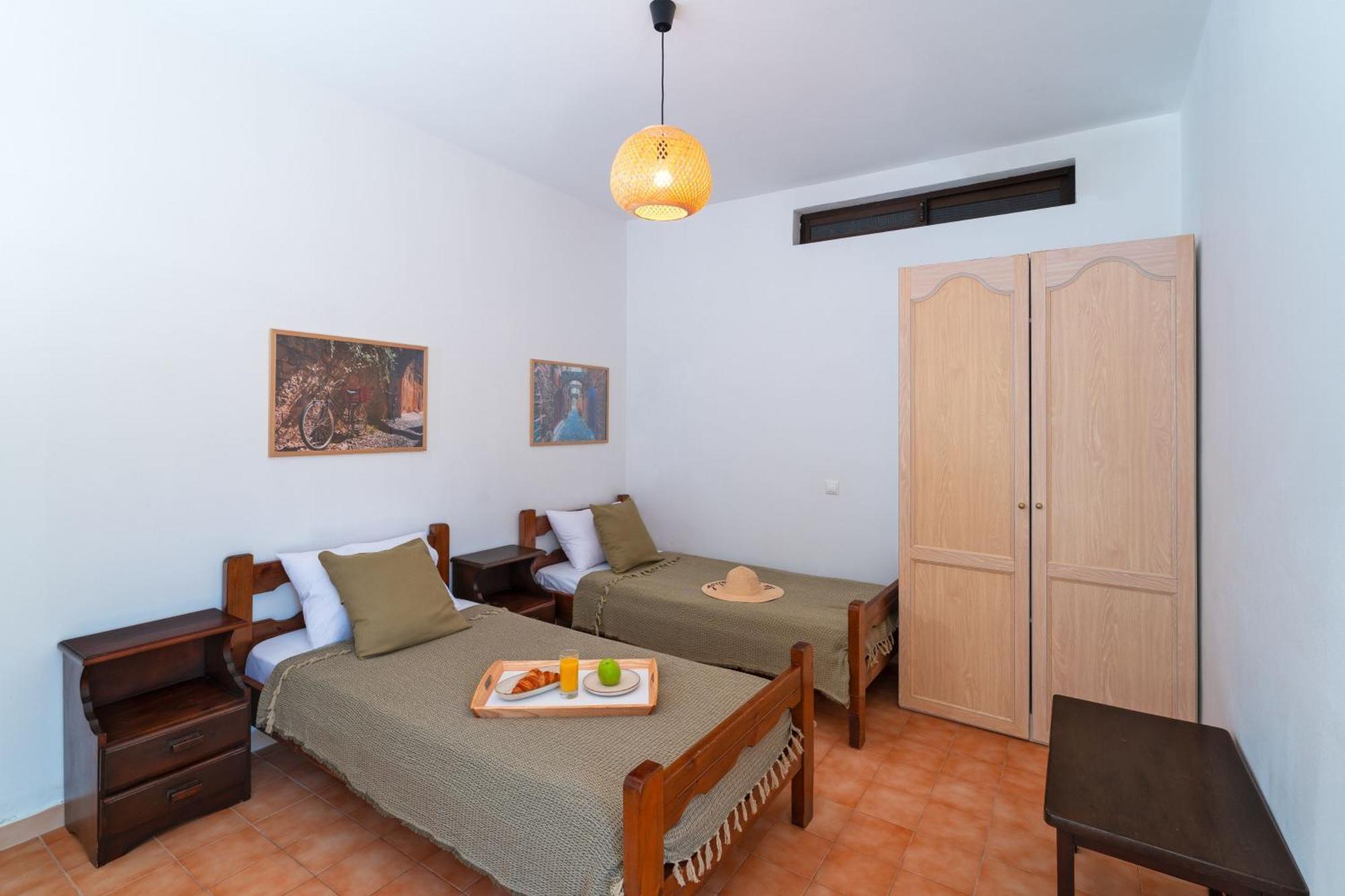 Tselios Apartments & Studios Kiotari Chambre photo